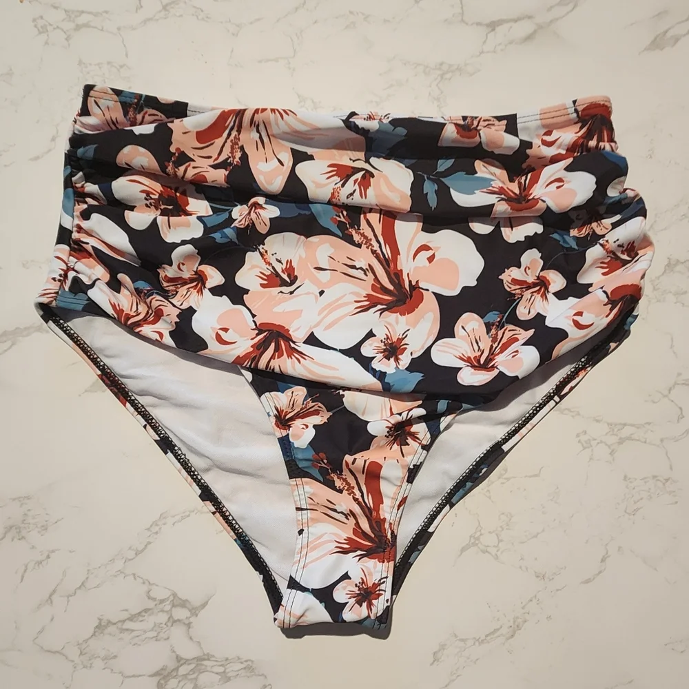 NWT Adisputent Womens Tankini Swimsuit Size Medium - Picture 6 of 7